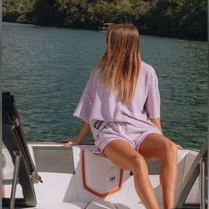 Daily Drills Cropped Short Sleeve Reversible Crewneck - Ladybird